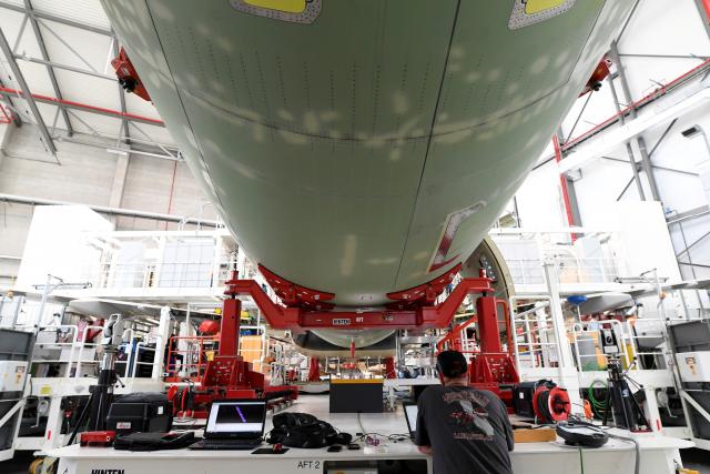 Lee más sobre el artículo Exclusive: Airbus faces new jet delays at Hamburg plant – sources